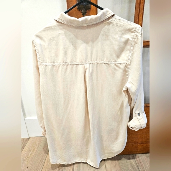 Calvin Klein Button-Up, Medium - Picture 2 of 4